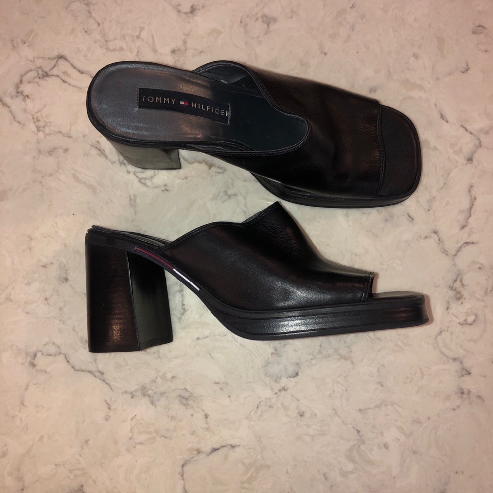 TOMMY HILFIGER Y2K Women’s Leather Square Open Toe Black Slides w/ Heel Size 9